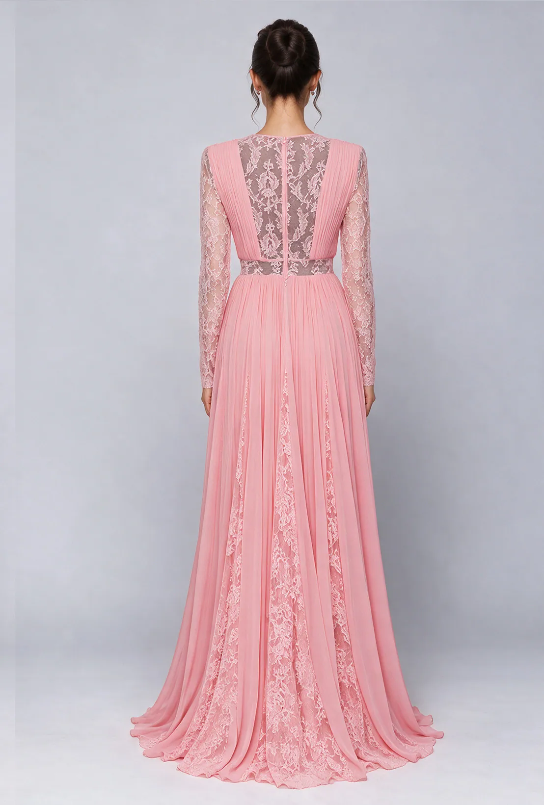ZUHAIR MURAD görsel 3